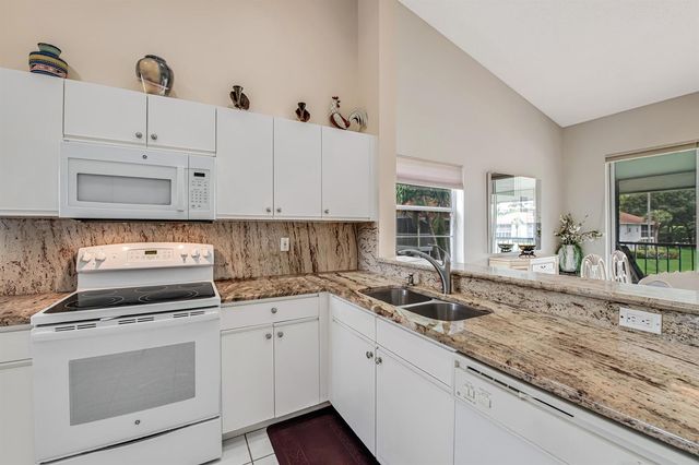 7384 Lake Meadow Way 201, Boynton Beach, FL 33437