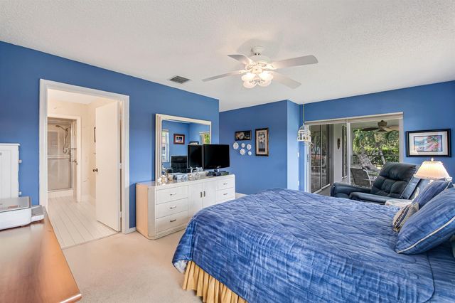 7384 Lake Meadow Way 201, Boynton Beach, FL 33437