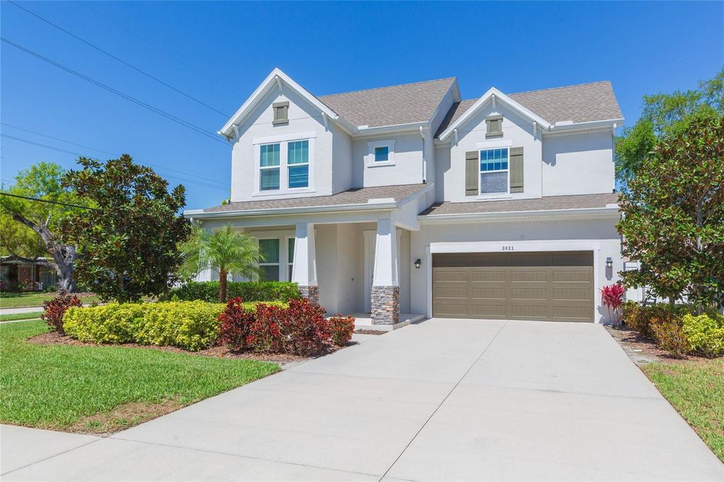 3621 W DE LEON STREET, Tampa, FL 33609
