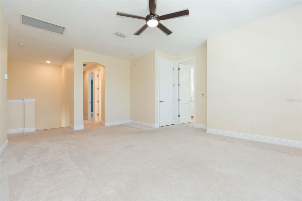 Image 22 of property listing at 3621 W DE LEON STREET, Tampa, FL 33609