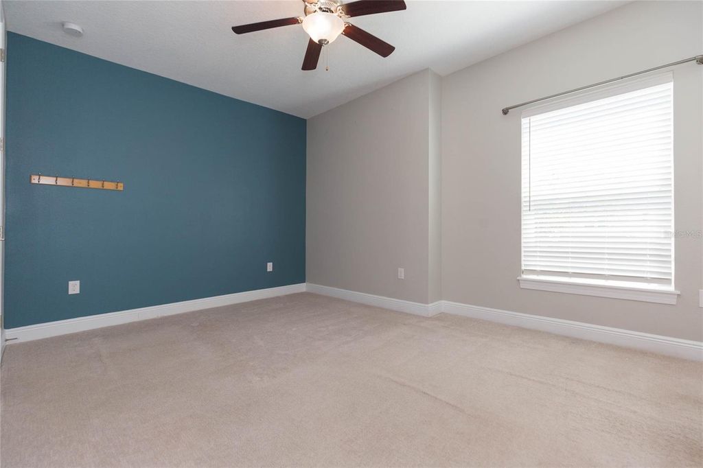 Image 30 of property listing at 3621 W DE LEON STREET, Tampa, FL 33609