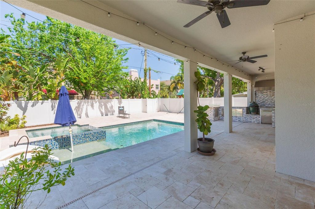 Image 54 of property listing at 3621 W DE LEON STREET, Tampa, FL 33609