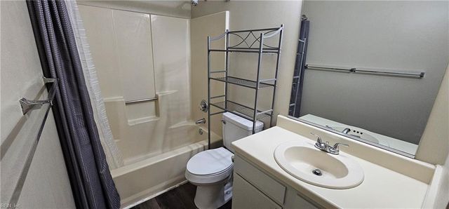 473 Gary Ave Apt 104, Virginia Beach, VA 23454