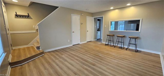 473 Gary Ave Apt 104, Virginia Beach, VA 23454