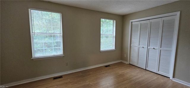 473 Gary Ave Apt 104, Virginia Beach, VA 23454