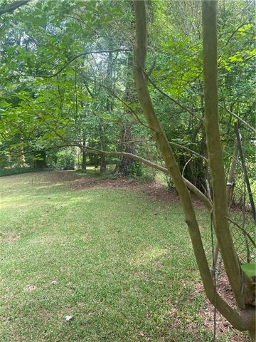 1207 Wisteria Drive, Mableton, GA 30126