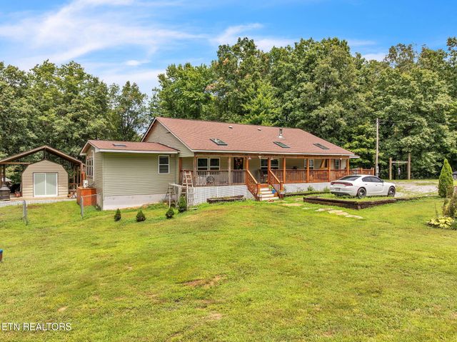 351 Zac Rd, Sunbright, TN 37872