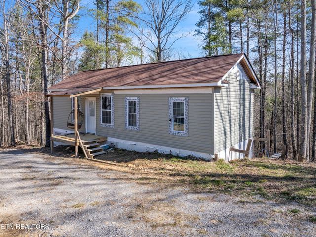 351 Zac Rd, Sunbright, TN 37872