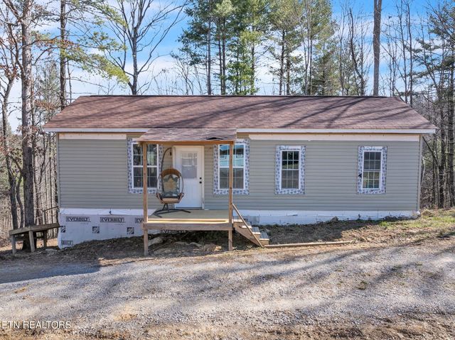 351 Zac Rd, Sunbright, TN 37872