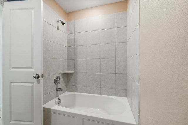 312 Ranchito Pass, Fort Worth, TX 76177