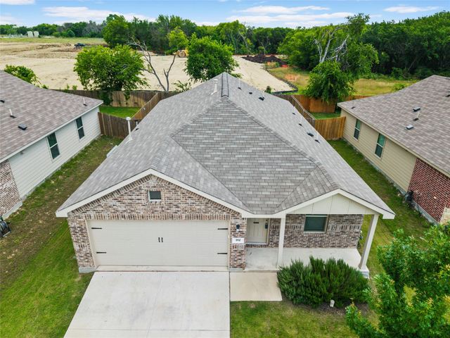 312 Ranchito Pass, Fort Worth, TX 76177