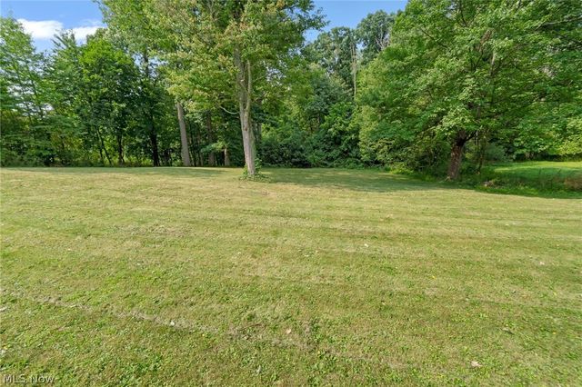 2134 Plymouth Drive, Uniontown, OH 44685