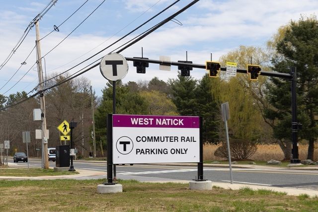 26 Walden Drive 4, Natick, MA 01760