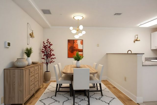 26 Walden Drive 4, Natick, MA 01760