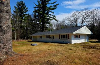 3696 S Locust Avenue, Big Prairie Twp, MI 49337