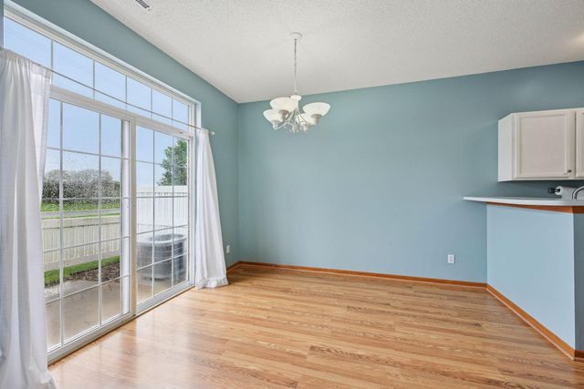 820 Princeton Avenue, Shakopee, MN 55379