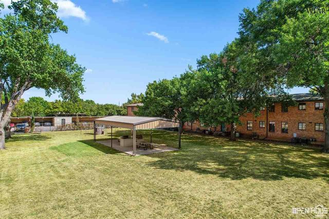 3701 SOUTHMOOR LANE, Wichita Falls, TX 76302