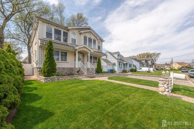 13 W 5th Avenue, Linden, NJ 07036