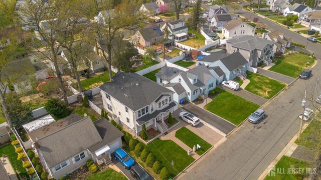 13 W 5th Avenue, Linden, NJ 07036