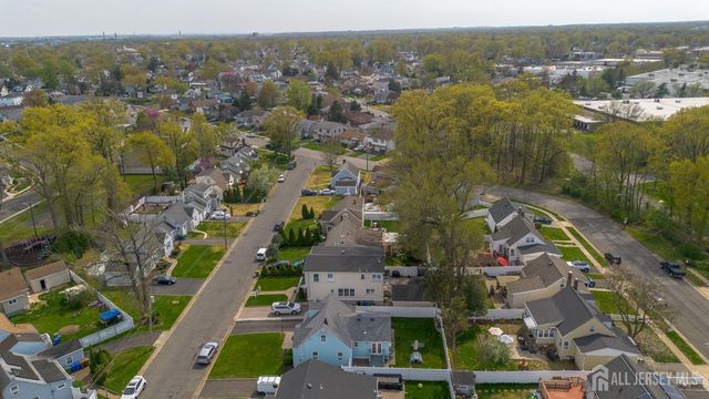 13 W 5th Avenue, Linden, NJ 07036