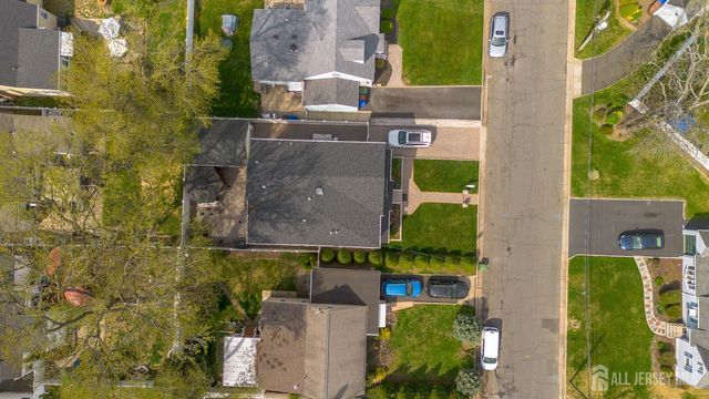 13 W 5th Avenue, Linden, NJ 07036