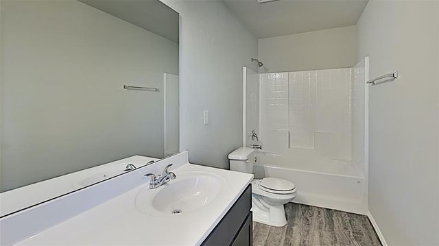 10001 Ruger Road, Yukon, OK 73099