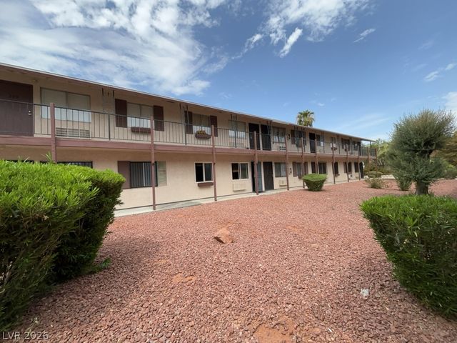 4955 JEFFREYS Avenue 212, Las Vegas, NV 89119