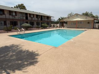 4955 JEFFREYS Avenue 212, Las Vegas, NV 89119