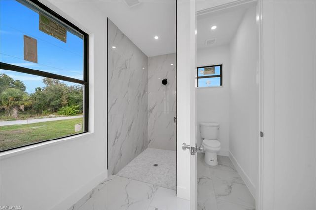 3211 58th ST W, Lehigh Acres, FL 33971