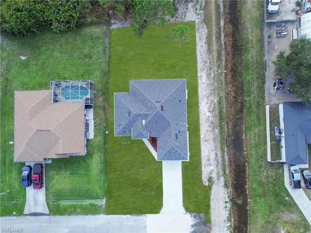 3211 58th ST W, Lehigh Acres, FL 33971