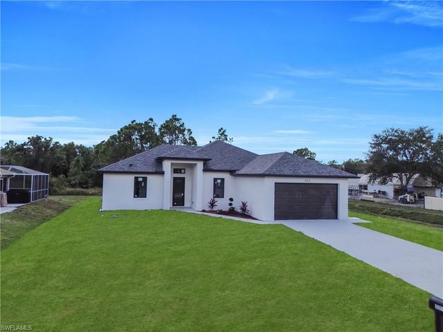 3211 58th ST W, Lehigh Acres, FL 33971