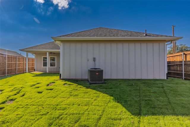 655 League Street, Sulphur Springs, TX 75482