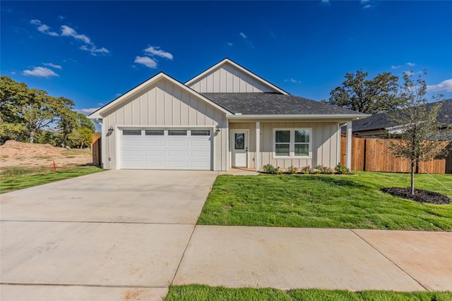655 League Street, Sulphur Springs, TX 75482