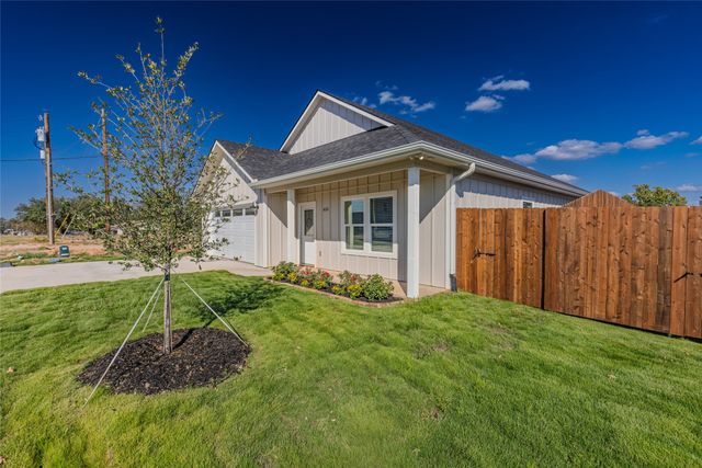 655 League Street, Sulphur Springs, TX 75482