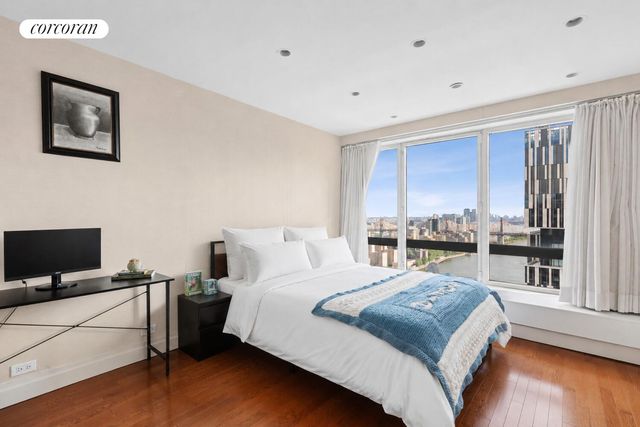 530 E 76th St Apt 36K, New York City, NY 10021