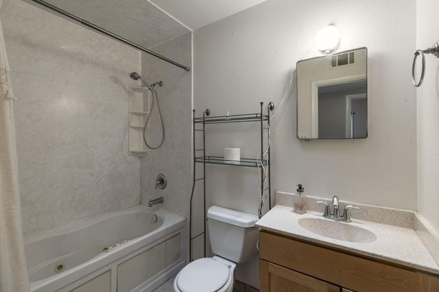 4309 Delamar Avenue NE, Albuquerque, NM 87110