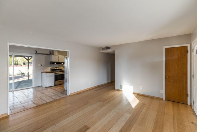 4309 Delamar Avenue NE, Albuquerque, NM 87110