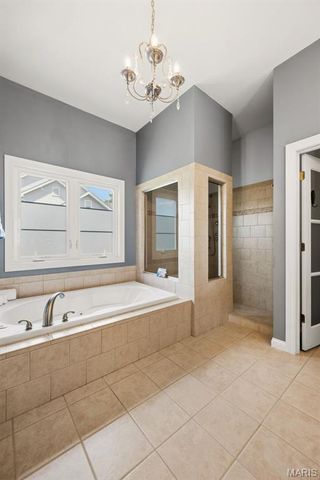3105 Bear View Court, Wentzville, MO 63385