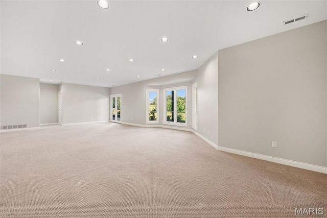 3105 Bear View Court, Wentzville, MO 63385