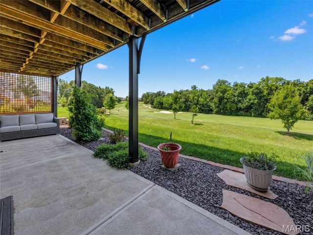 3105 Bear View Court, Wentzville, MO 63385