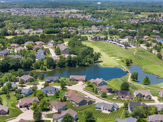 3105 Bear View Court, Wentzville, MO 63385