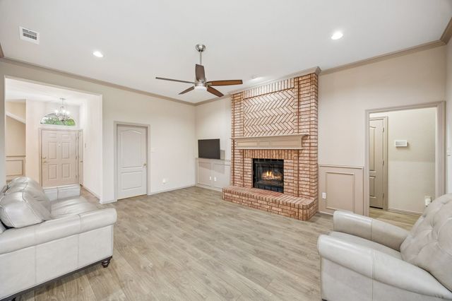 2741 Naples Drive, Hurst, TX 76054