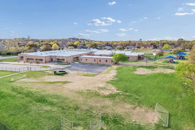 2741 Naples Drive, Hurst, TX 76054