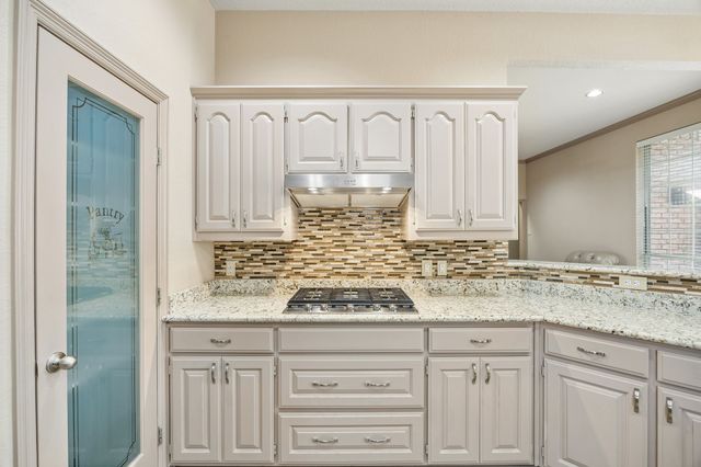 2741 Naples Drive, Hurst, TX 76054