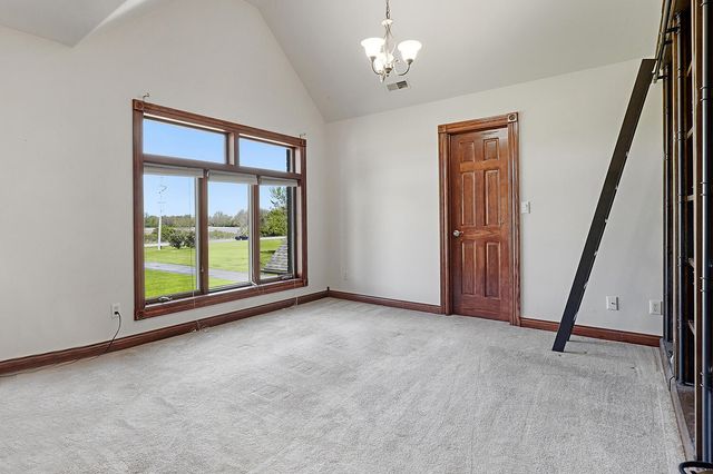 13643 Grant Street, Crown Point, IN 46307