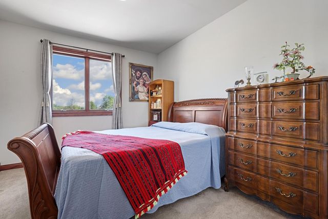 13643 Grant Street, Crown Point, IN 46307