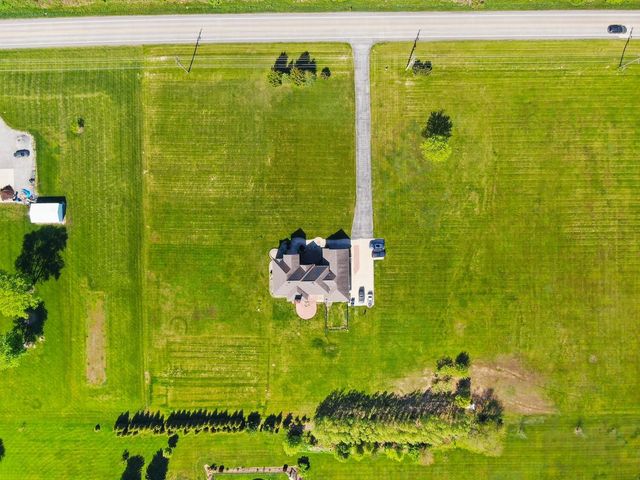 13643 Grant Street, Crown Point, IN 46307