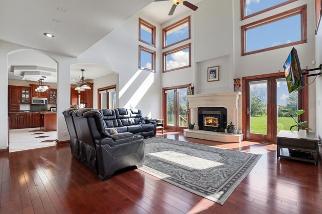 13643 Grant Street, Crown Point, IN 46307