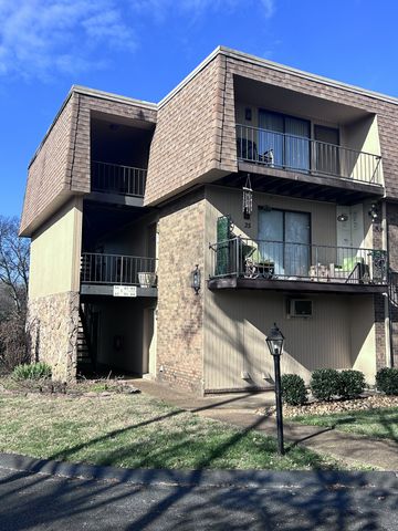 420 Walton Ln Apt I35, Madison, TN 37115