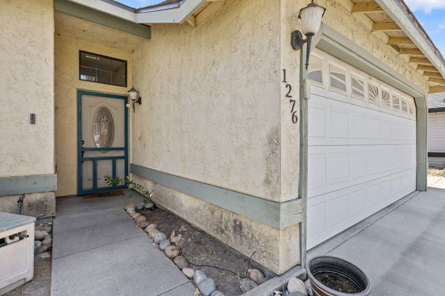 1276 Pepperwood Street, Tulare, CA 93274